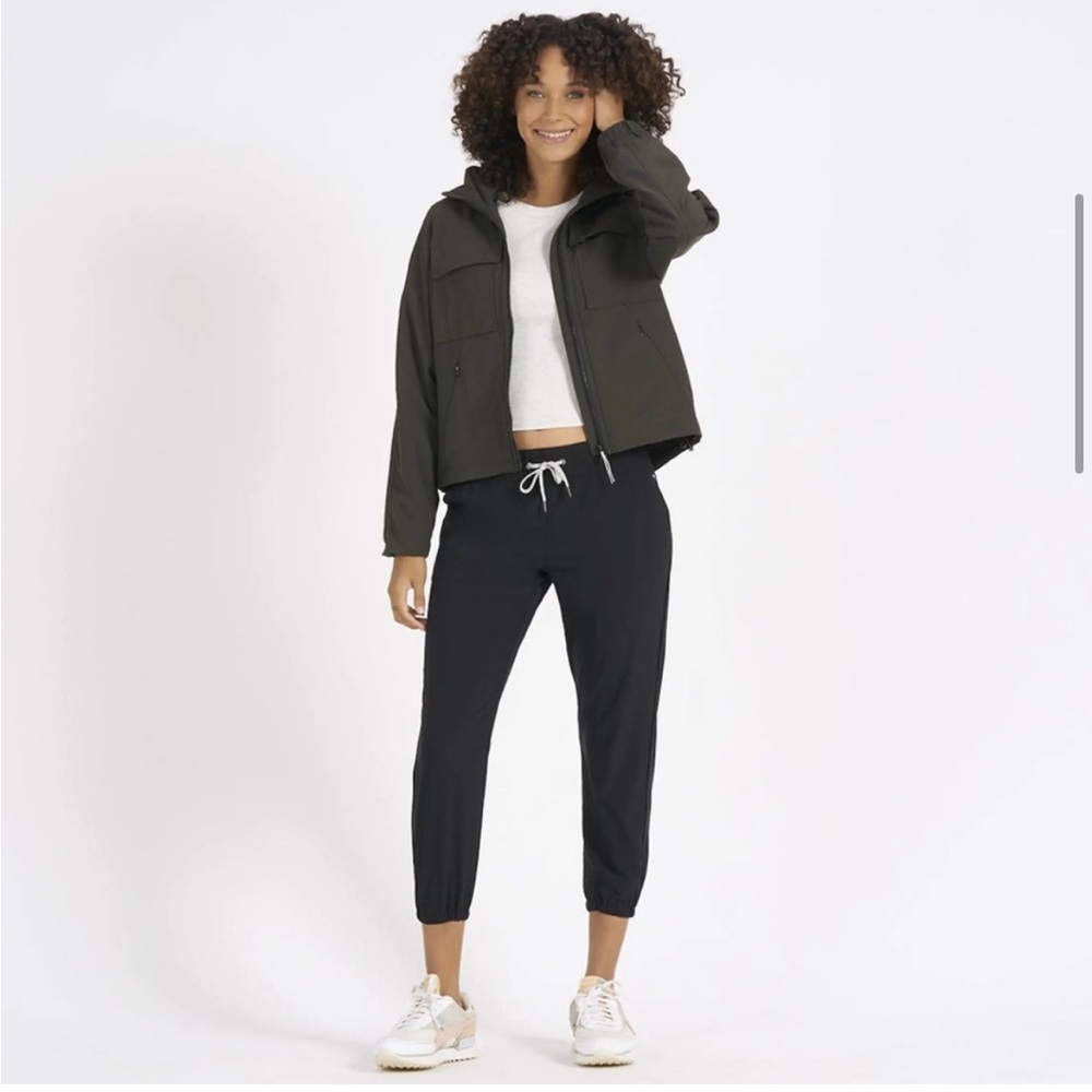 Vuori Military Jacket - Size Large